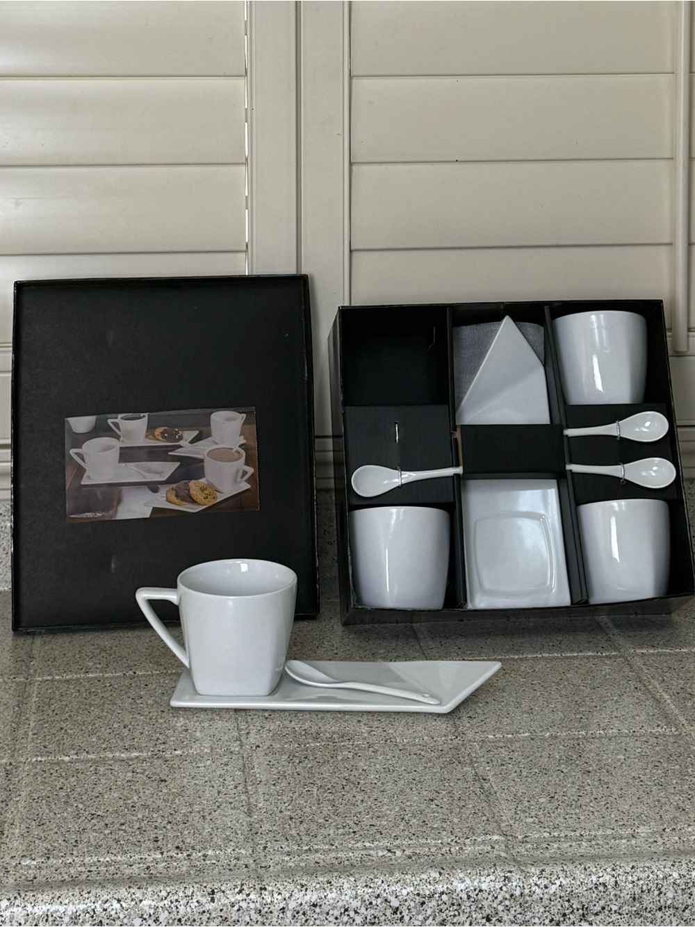 NEW Mor Porcelain Coffee Set for 4